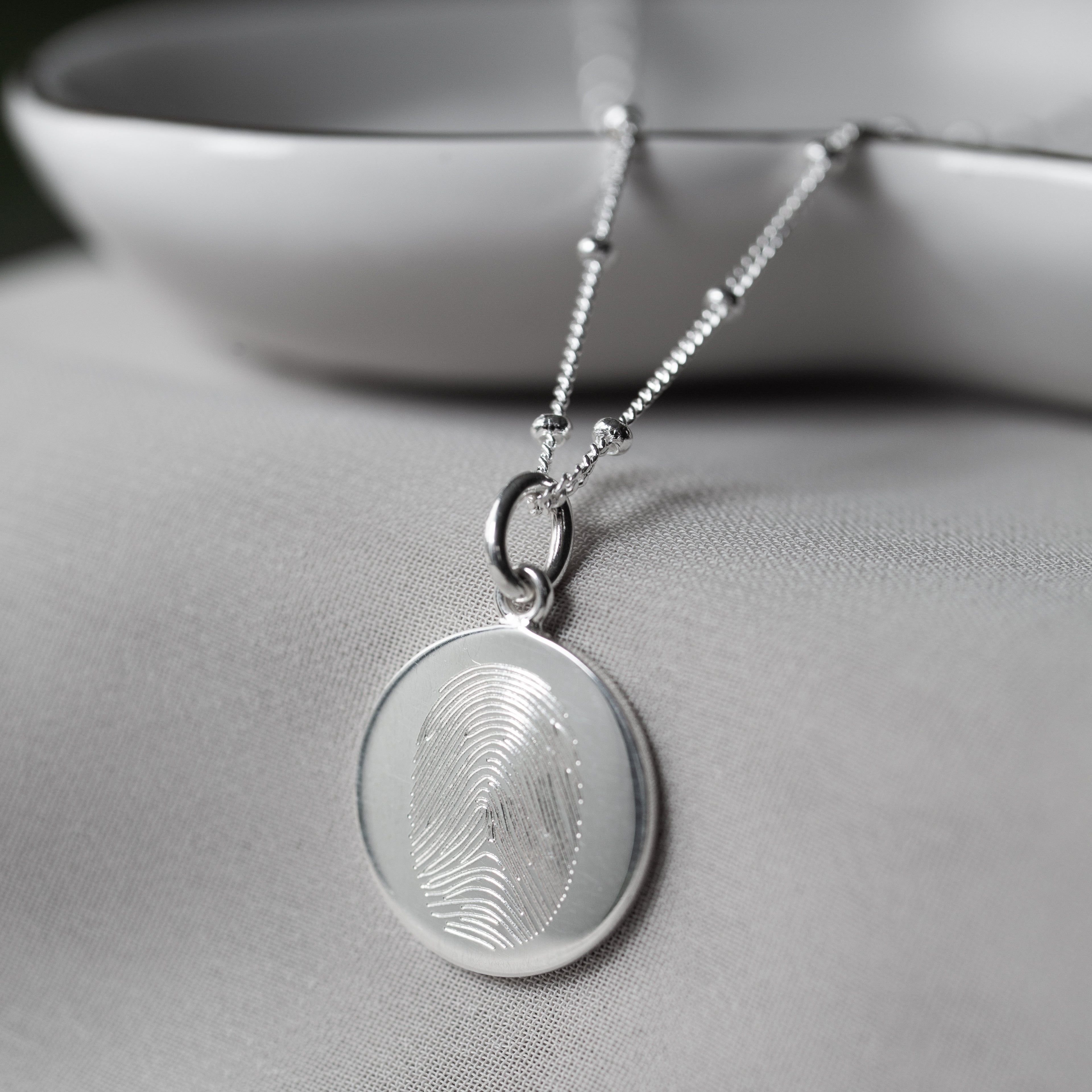 Silver Single Fingerprint Pendant | Bead Chain