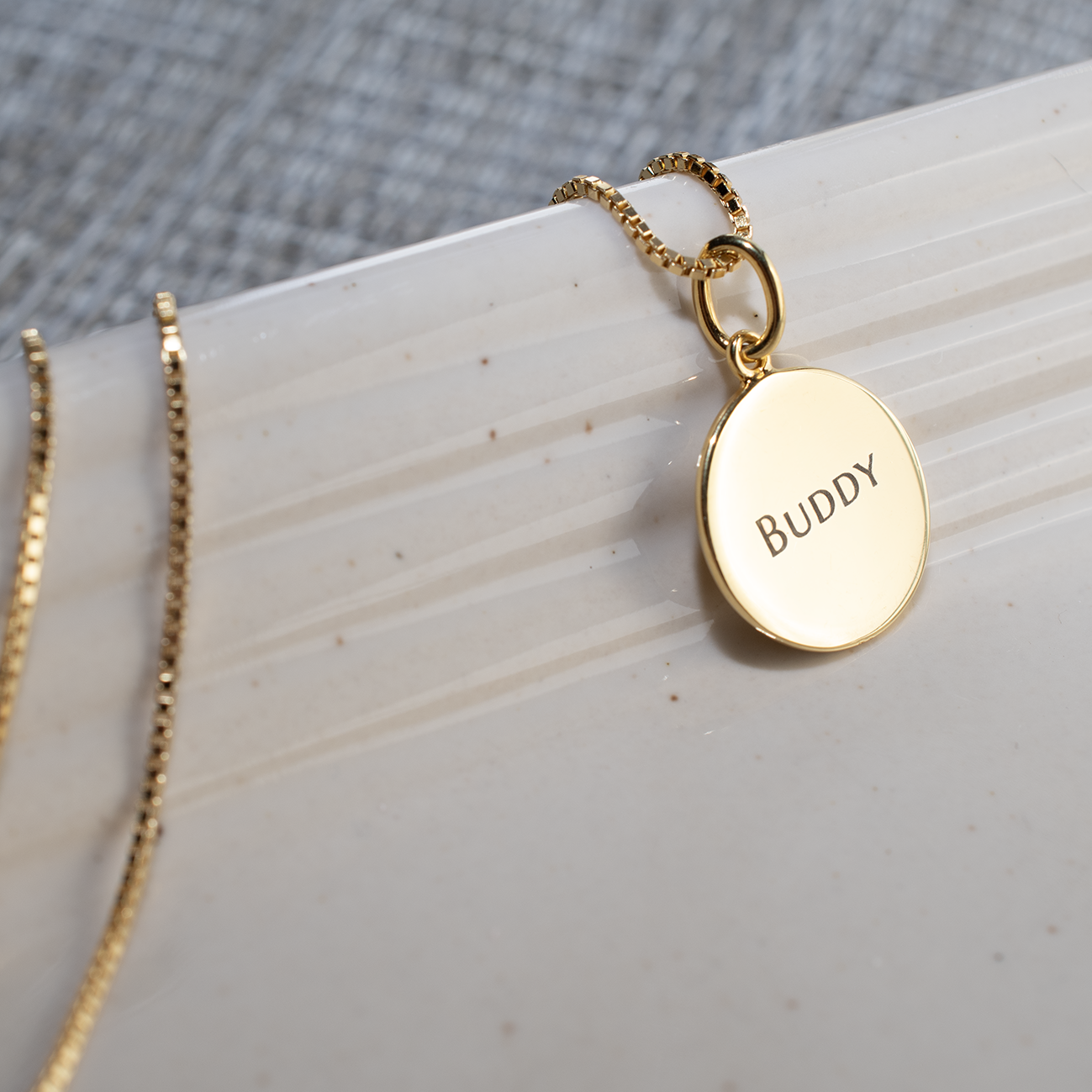 Gold Pet Print Pendant | Box Link Chain