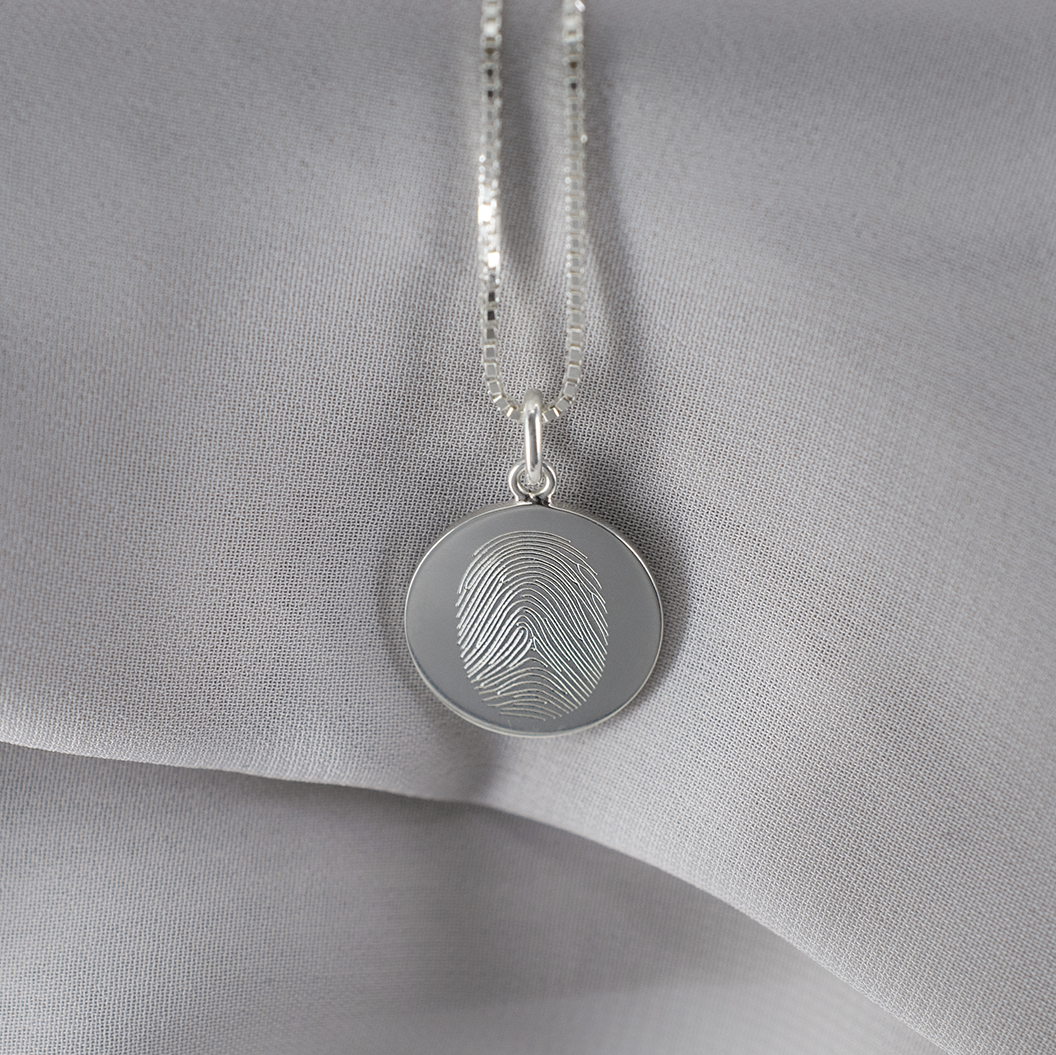 Silver Single Fingerprint Pendant | Box Link Chain