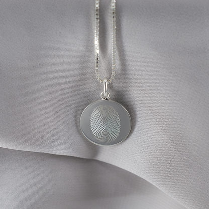 Silver Single Fingerprint Pendant | Box Link Chain