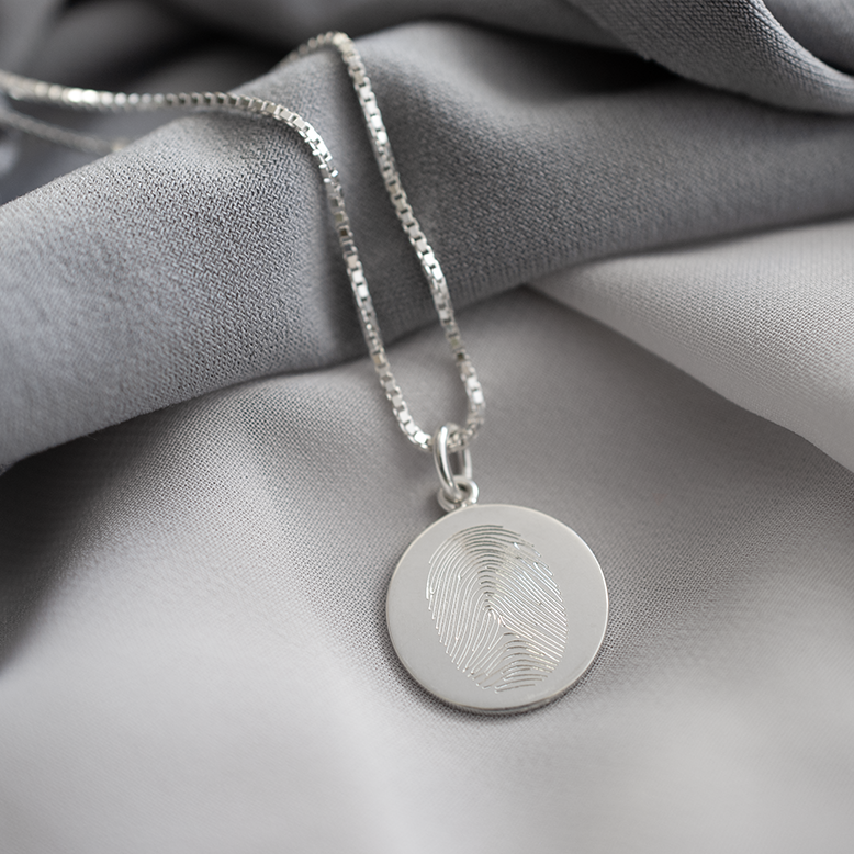 Silver Single Fingerprint Pendant | Box Link Chain